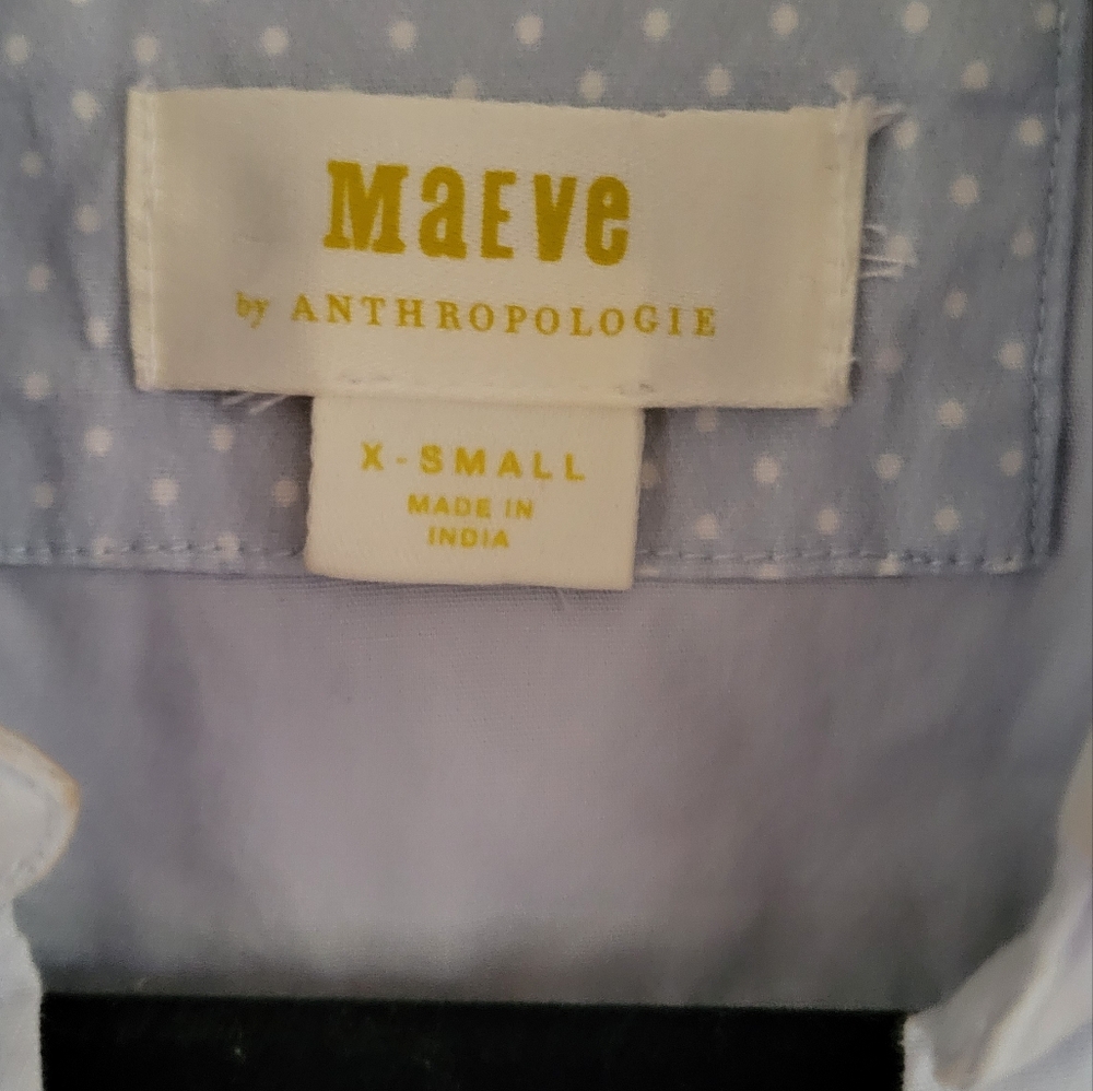 Chic Light Blue Textured Blouse - Picture 2 of 4